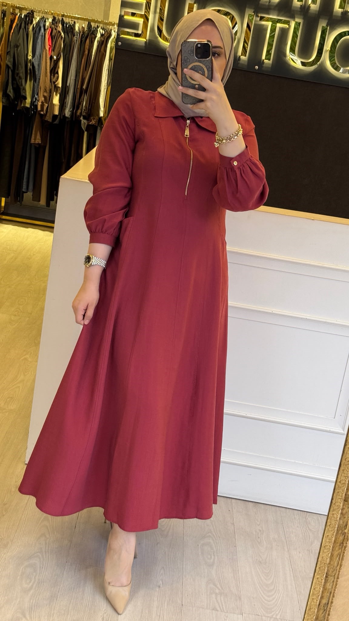 PEARLY Önü Fermuarlı İstiridye Kemerli Elbise