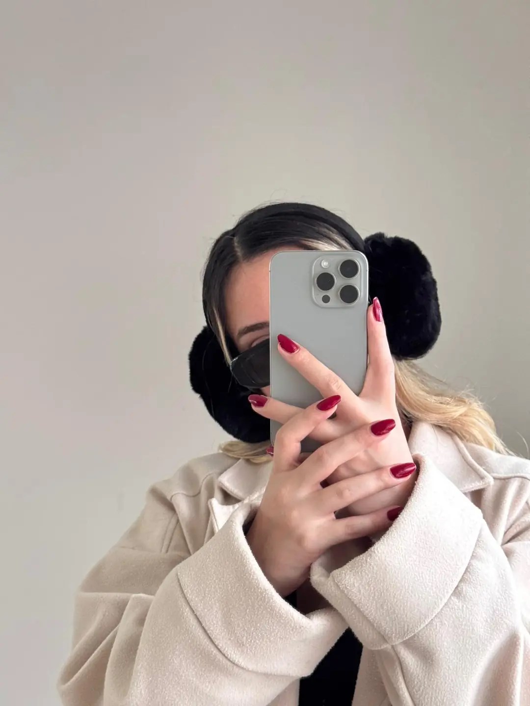 Peluş Kulaklık Beyaz