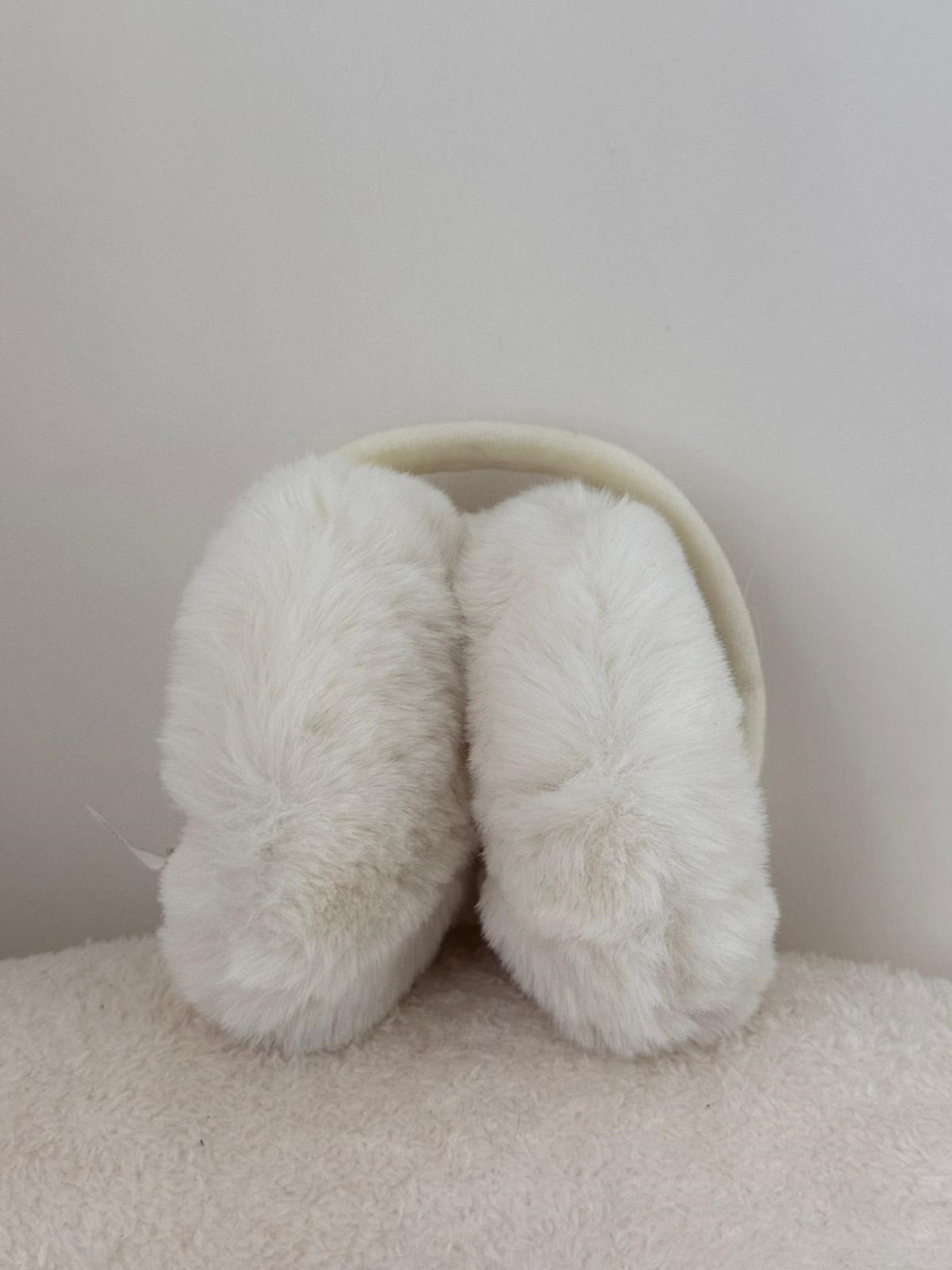 Peluş Kulaklık Beyaz