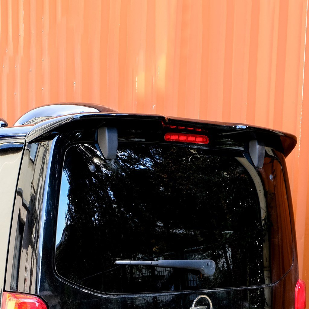 Peugeot Expert Traveller Arka Cam Açılır Spoiler 2017 Yılı ve Sonrasına Uyumludur