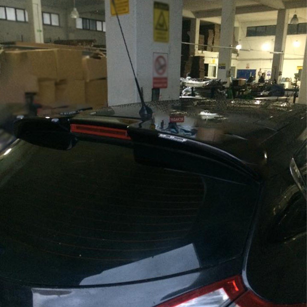 Renault Megane 3 HB Cam Üstü Spoiler 2010-2014 Yılı ve Arasına Uyumludur