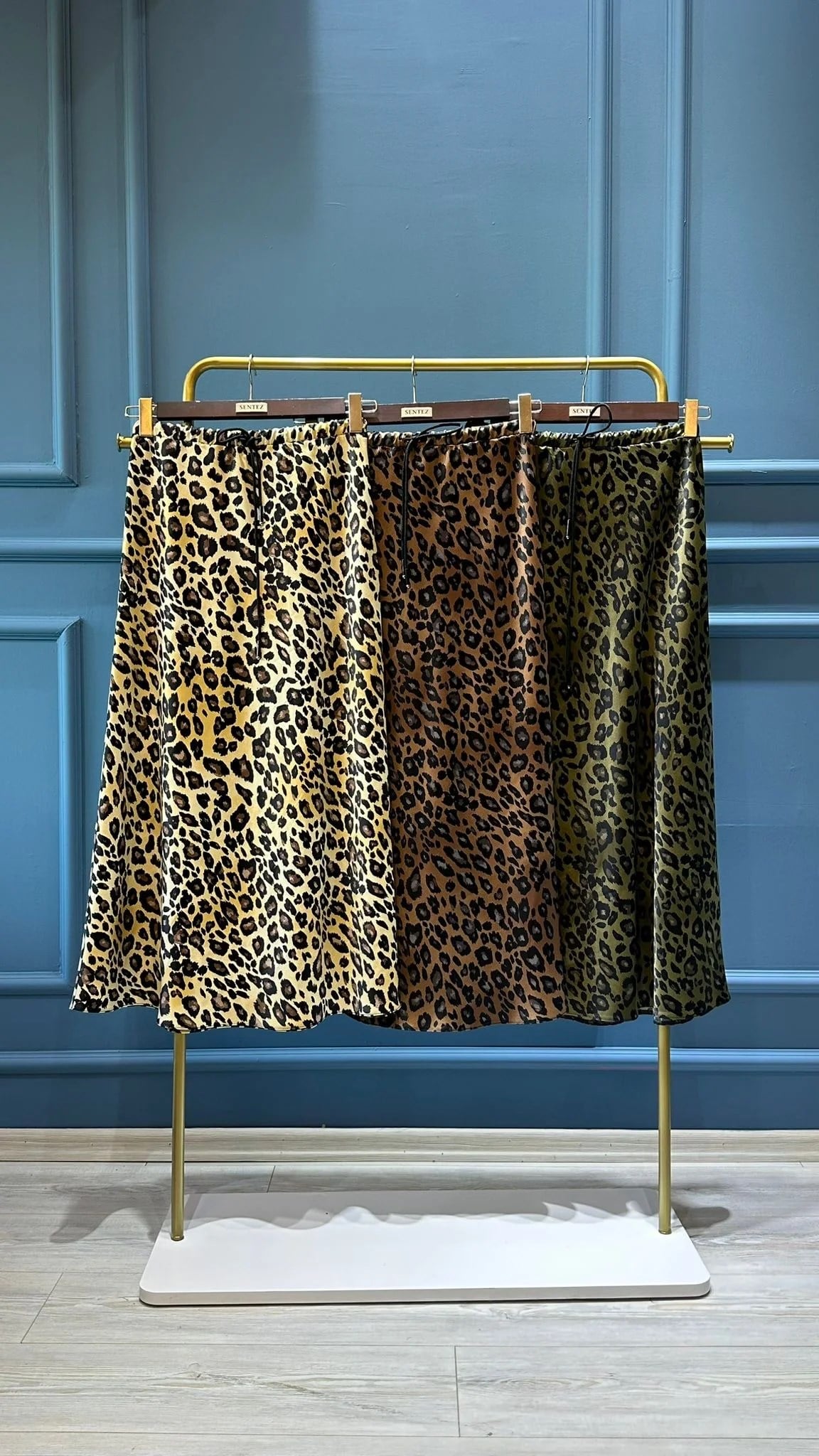 SENTEZ LEOPAR SATEN KİLOŞ ETEK