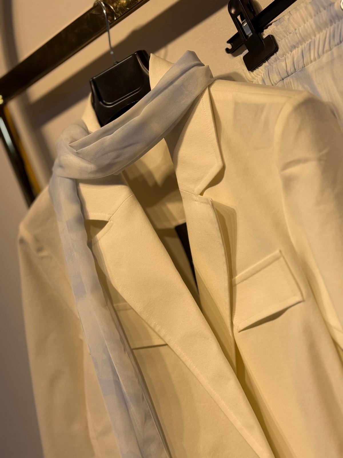 Sİ DESİGN my8 1216 - 3226 Kruvaze Ceket Belden Bağlamalı Şifon Kırıştırma Etek Takım