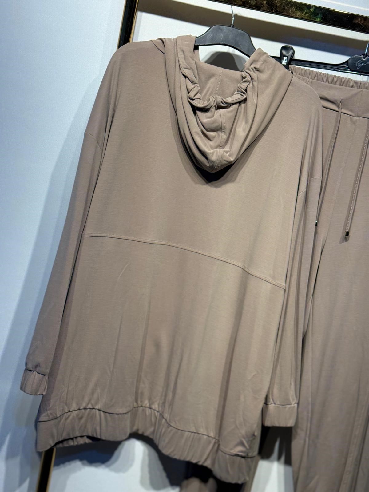 TIĞ TRİKO Rahat Kesim Kapüşonlu Metal Taşlı Üst ve Pantolon Takım