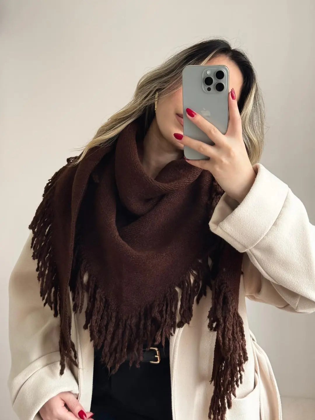 Üçgen Püsküllü Triko Şal Bordo