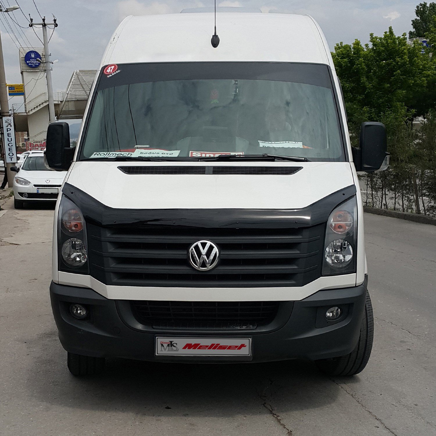 Volkswagen Crafter Ön Kaput Rüzgarlığı 2012-2017 Yılı ve Arasına Uyumludur