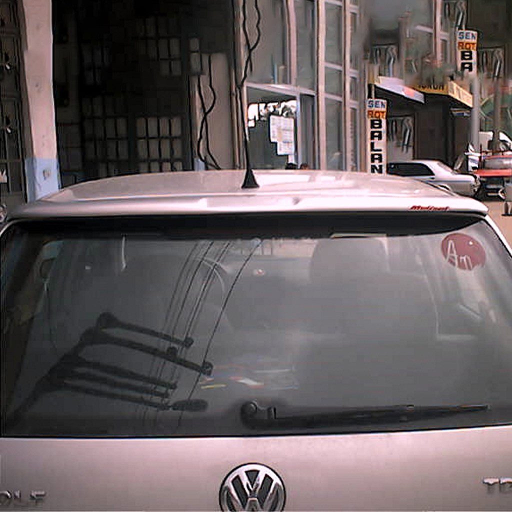 Volkswagen Golf 4 Cam Üstü Spoiler 1998-2004 Yılı ve Arasına Uyumludur