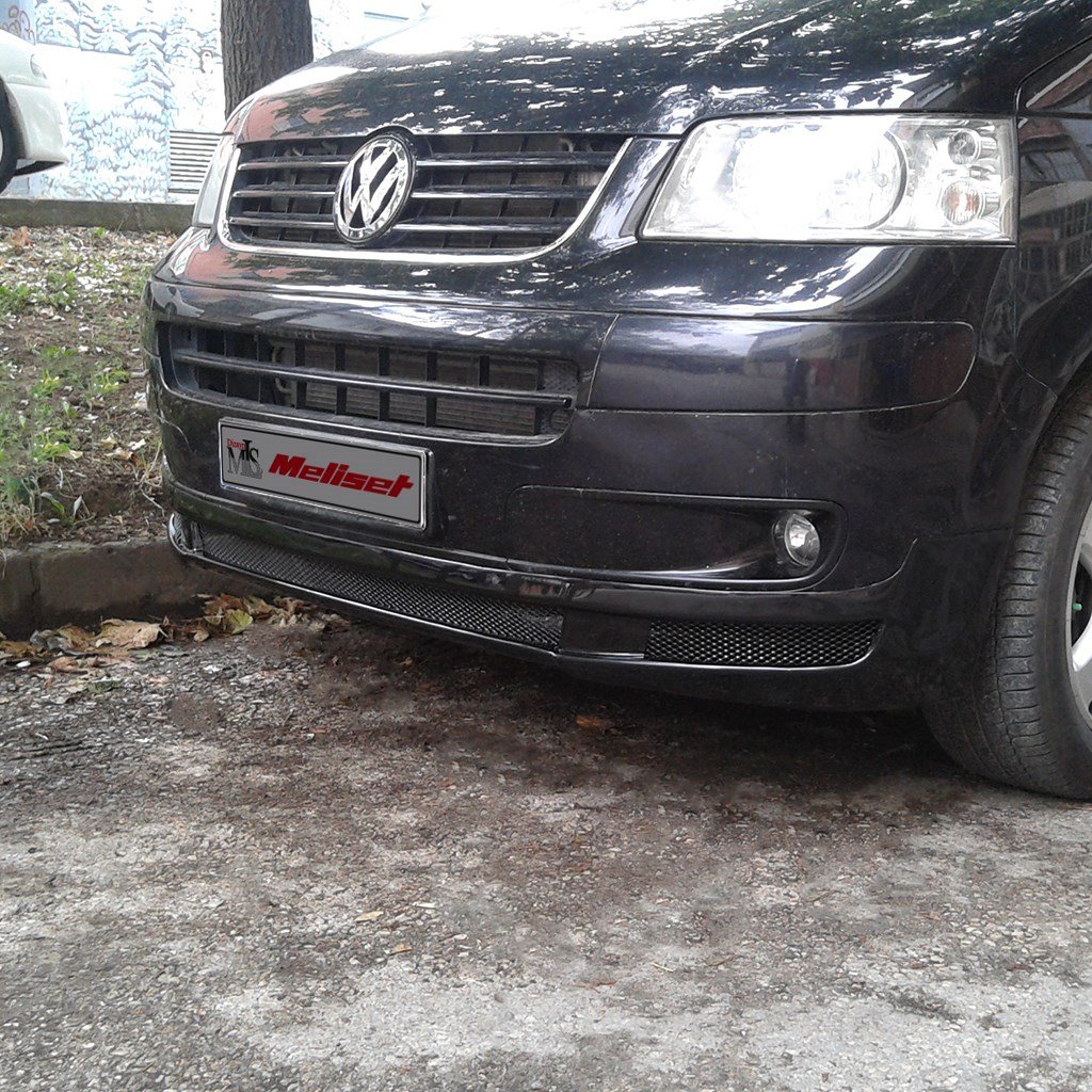 Volkswagen T5 Caravelle Sport Ön Karlık 2003-2010 Yılı ve Arasına Uyumludur
