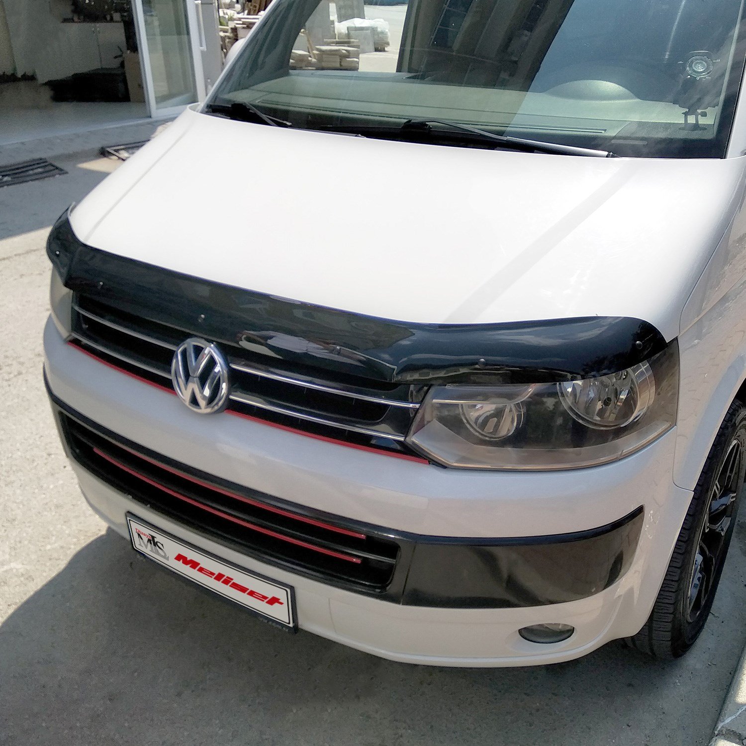 Volkswagen Transporter T5 Ön Kaput Rüzgarlığı 2010-2014 Yılı ve Arasına Uyumludur