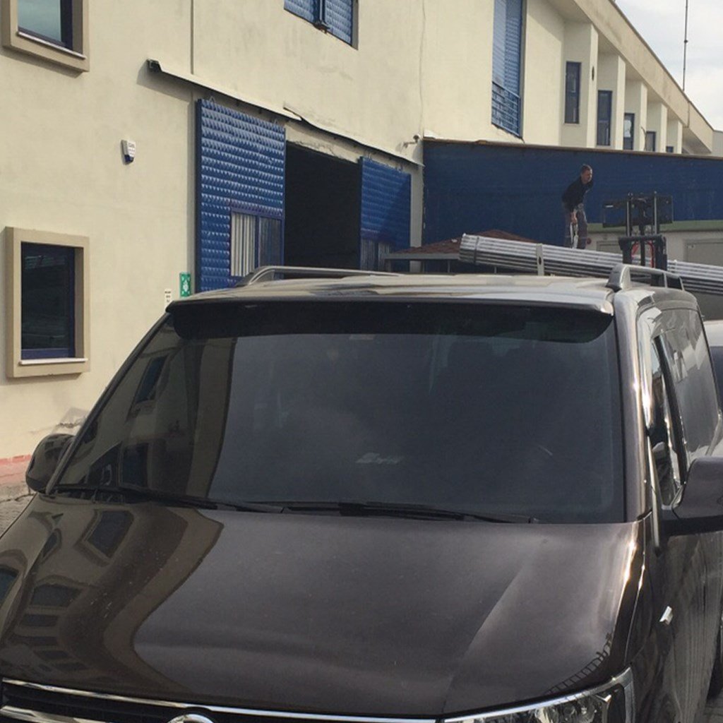 Volkswagen Transporter T6 Ön Siperlik (Güneşlik) 2015-2024 Yılı ve Arasına Uyumludur