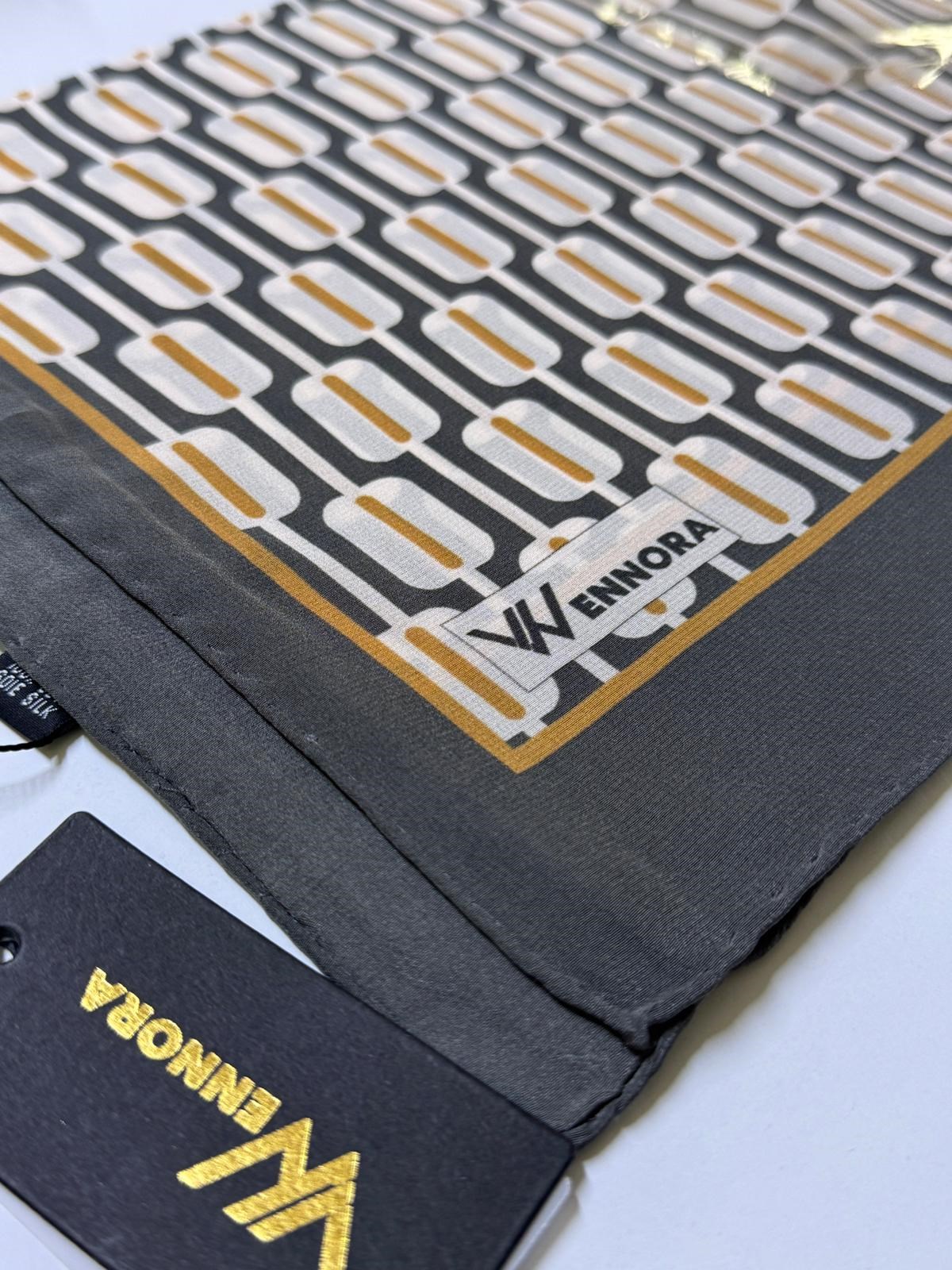 WENNORA Silk mate Roman 0 Monogram Şal