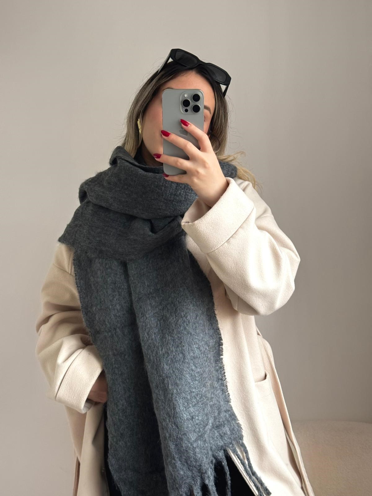 Yumuşak Dokulu Pinterest Atkı Gri