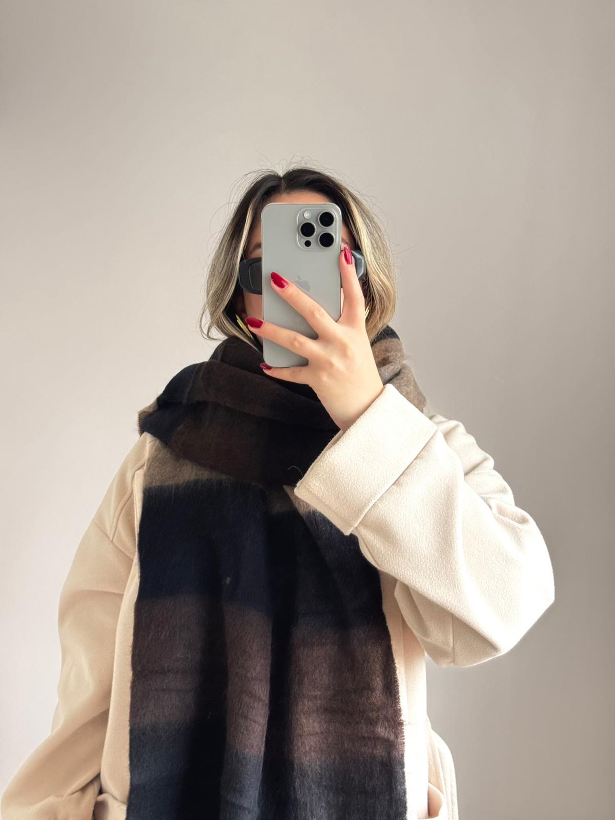 Yumuşak Dokulu Pinterest Atkı Üç Renkli
