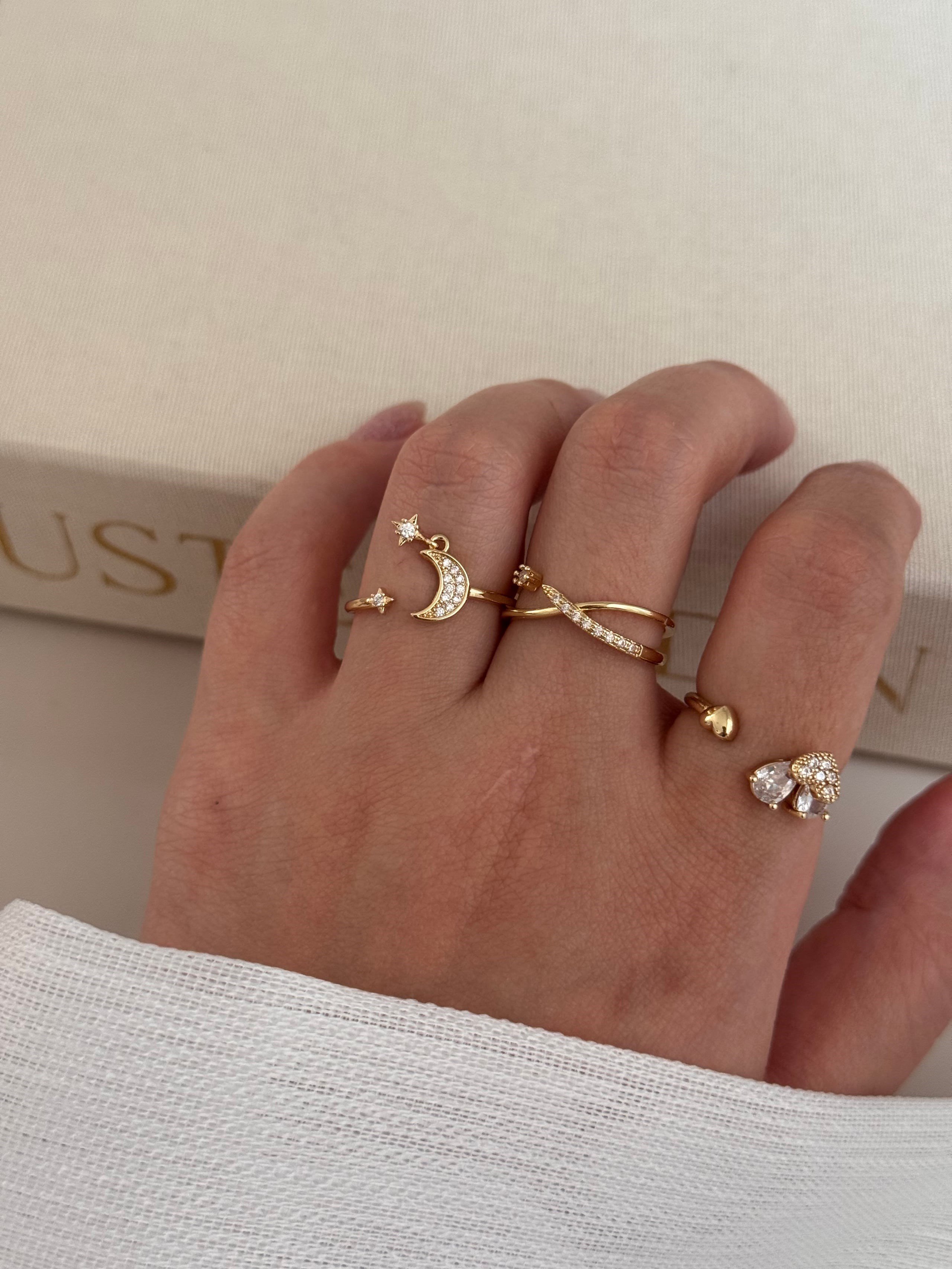 Zirkon Taşlı Yüzük Seti