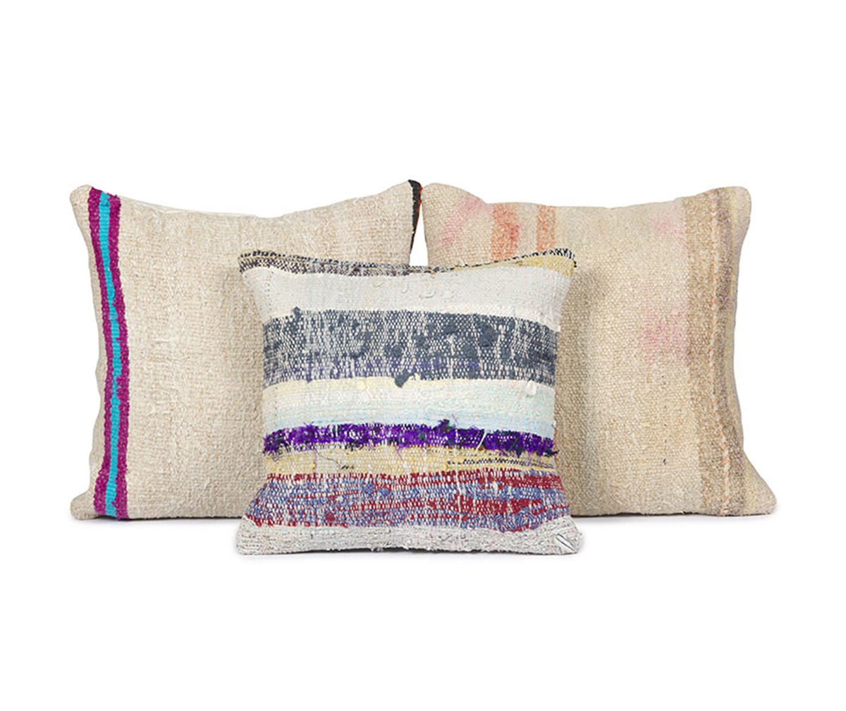 Badepo Kilim Desenli Pembe Çizgili Kırlent