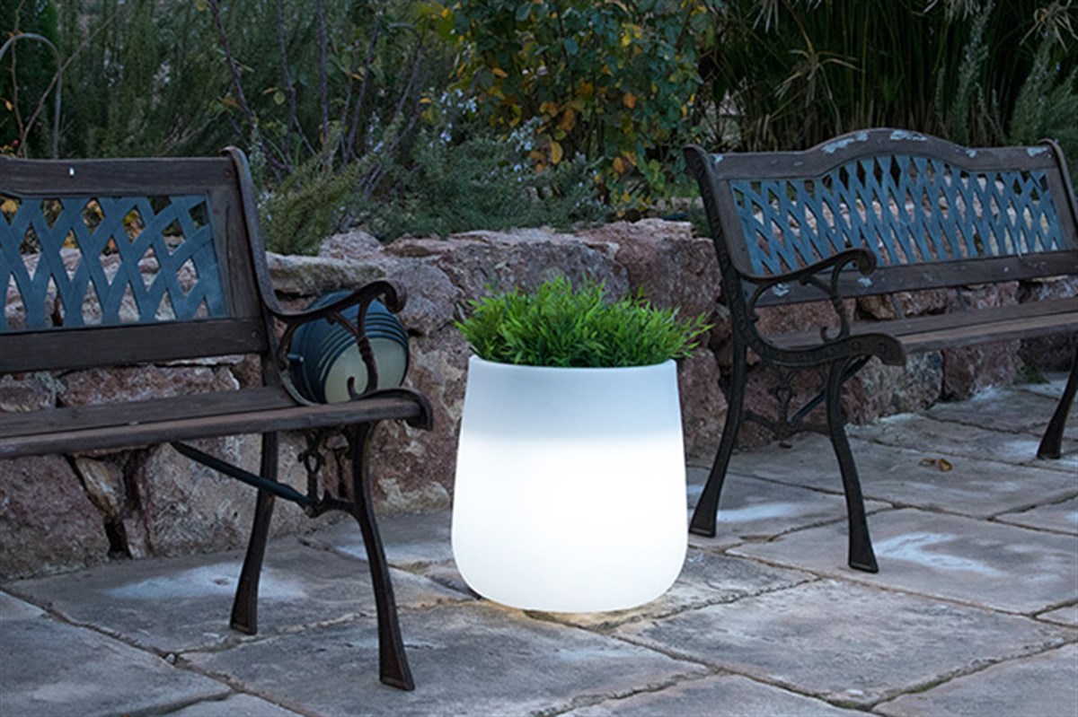 Camelia 40 Solar Led Aydınlatmalı Saksı