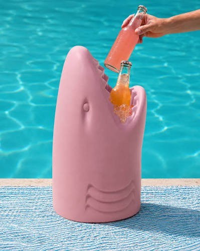 Qeeboo Killer Pink