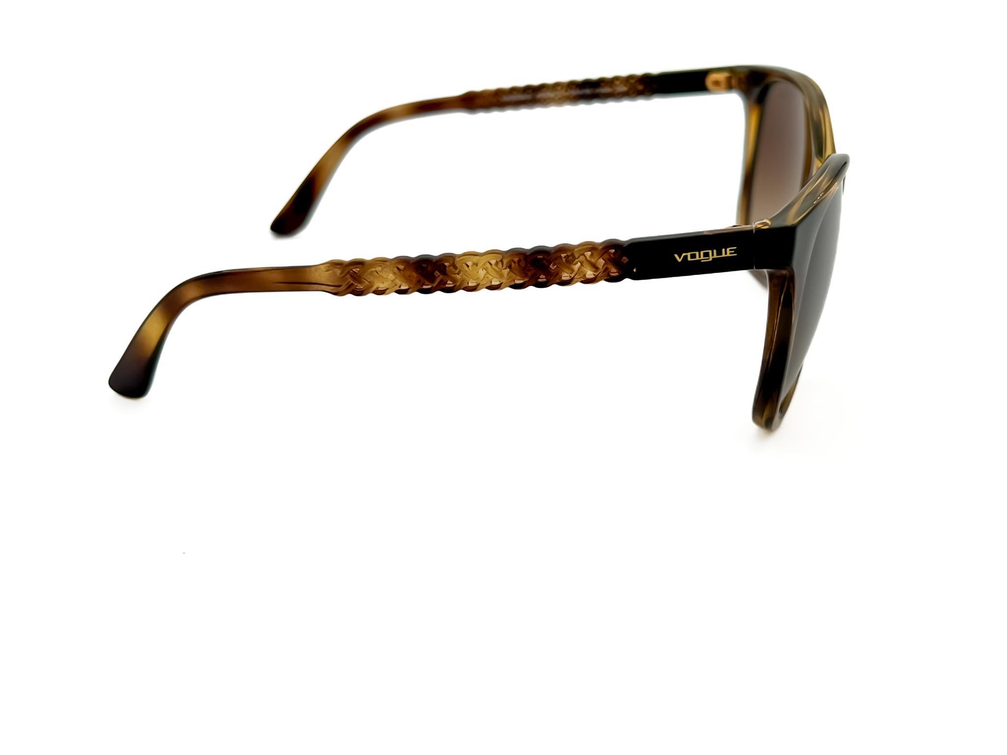 VOGUE 0VO5032S W65613 54 Kadın Güneş Gözlüğü