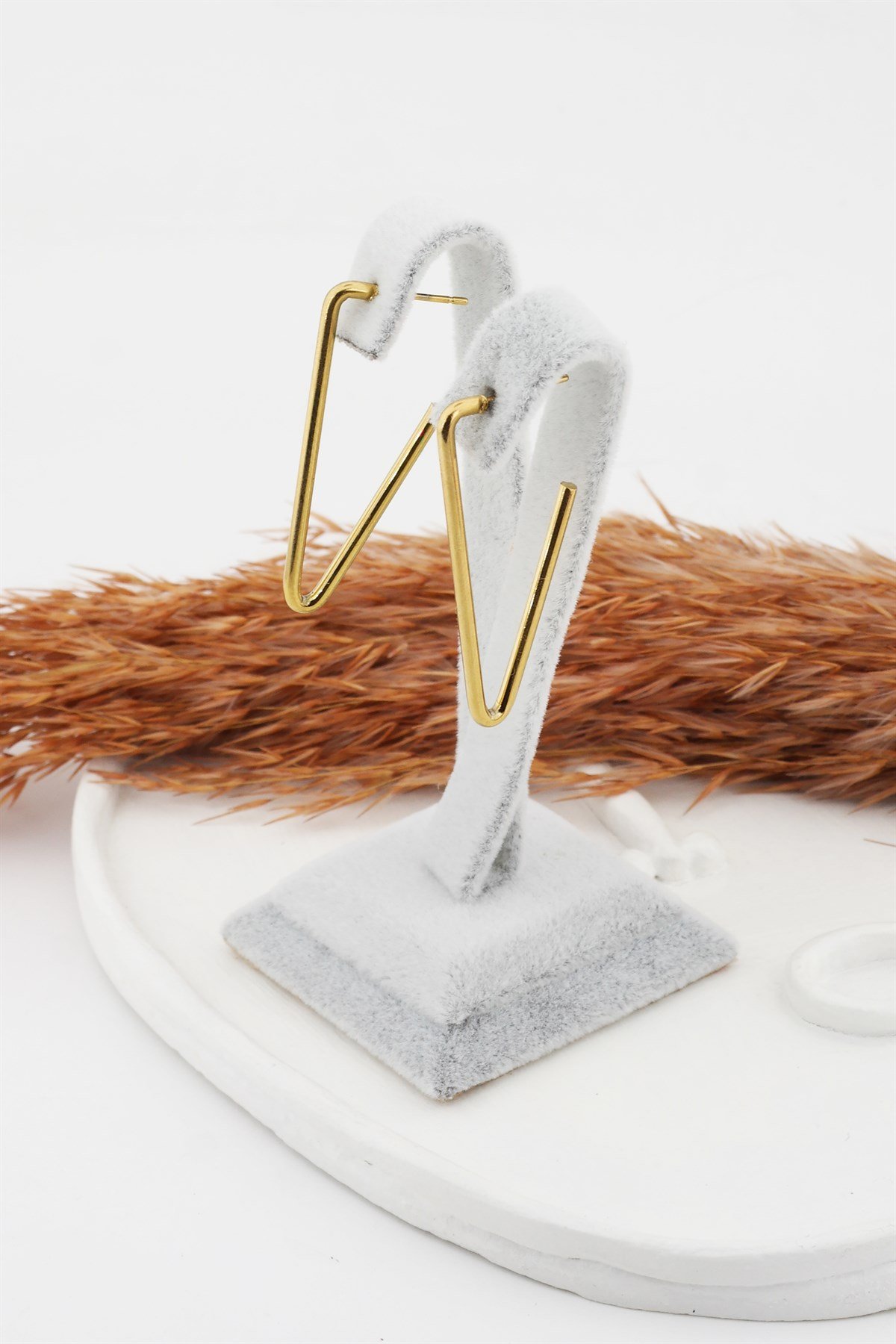 Kadın Çelik Basic Geometrik 4 cm V Model Küpe