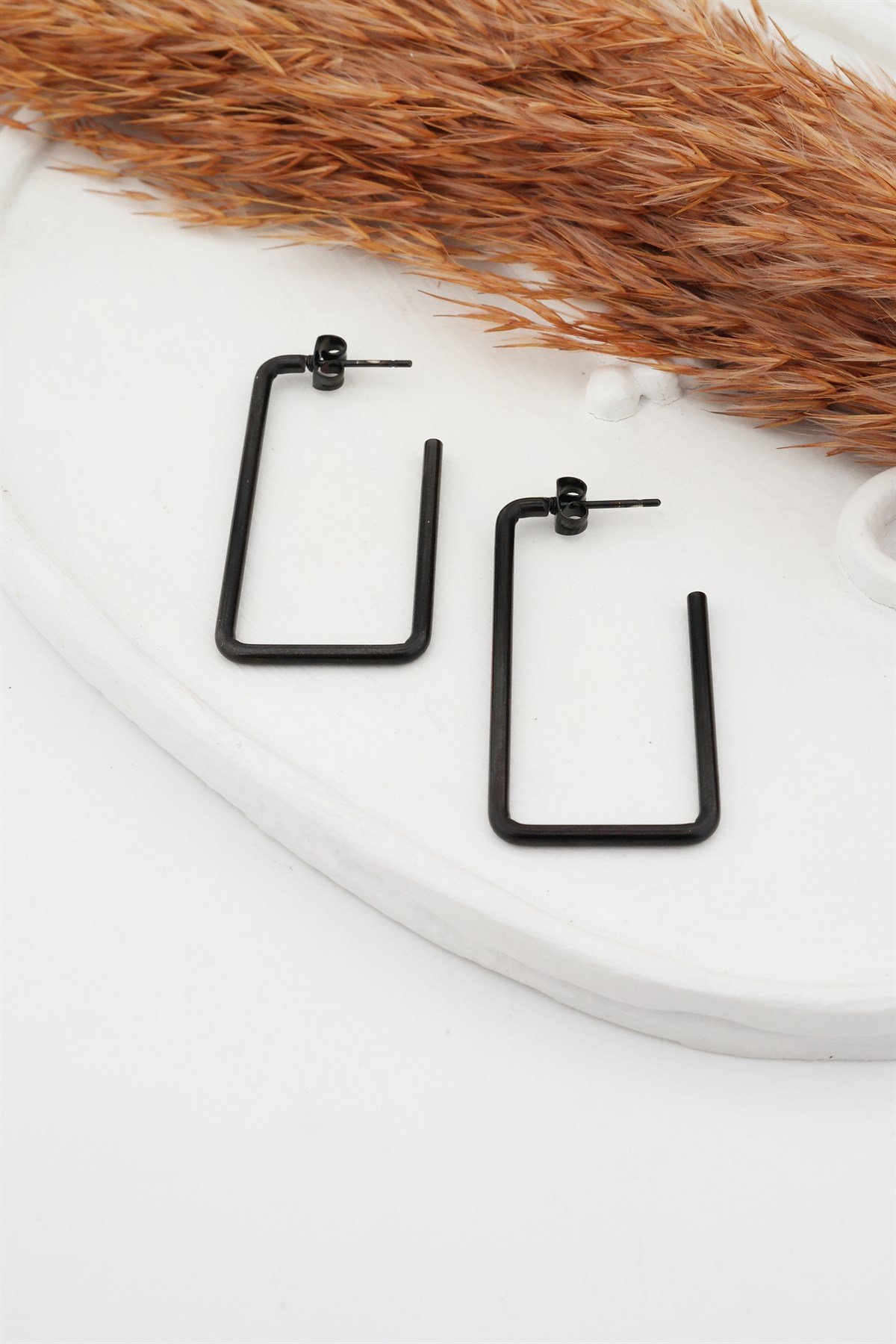 Kadın Çelik Basic Geometrik 4.5 cm Dikdörtgen Model Küpe