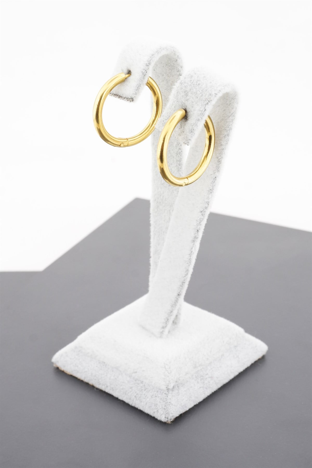 Kadın Çelik Basic Halka Küpe