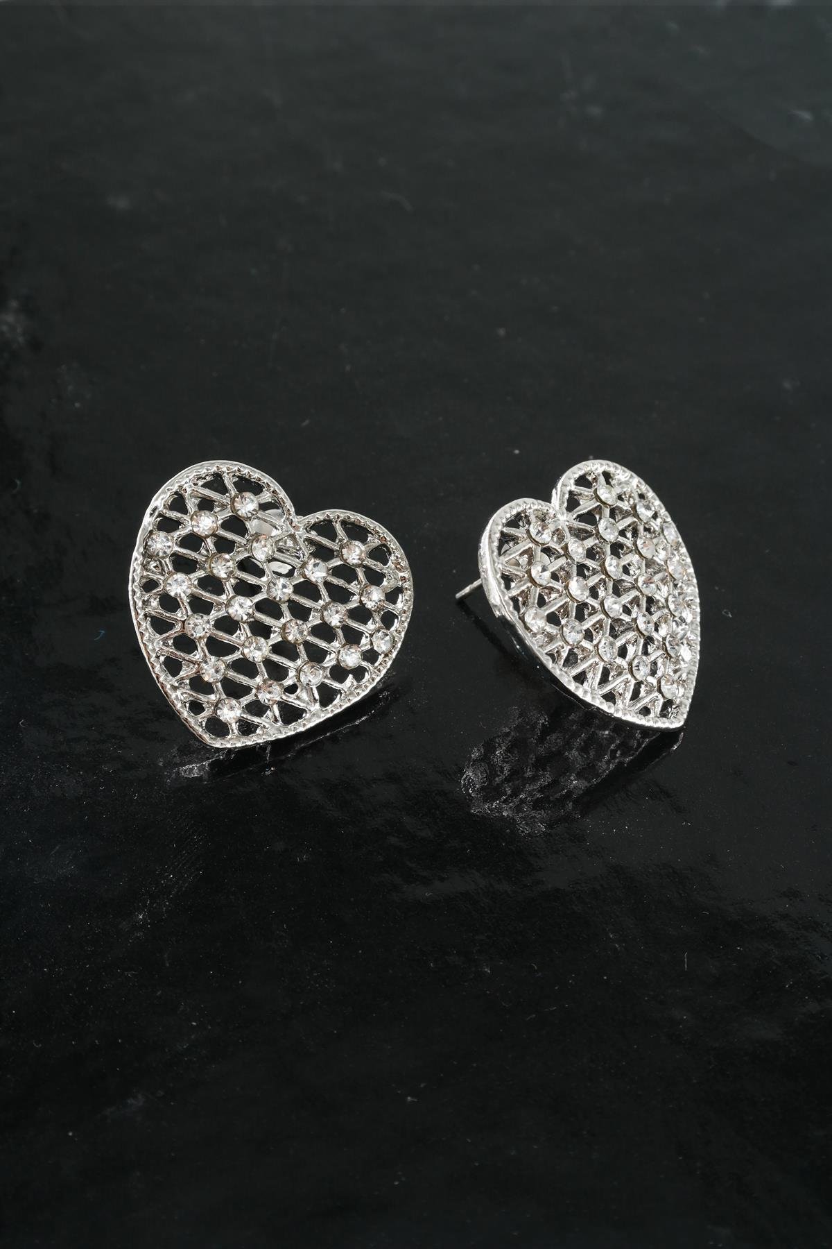 Kadın Kalp Figürlü 2.5 Cm İncili Küpe