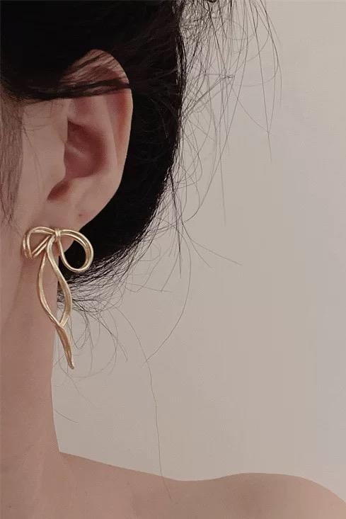 Kadın Özel Tasarım 5 cm Kurdele Model Küpe ZYN6