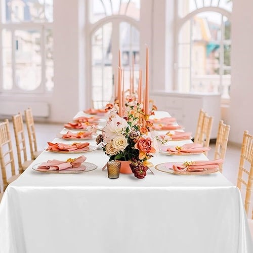 Beyaz Saten Masa Örtüsü