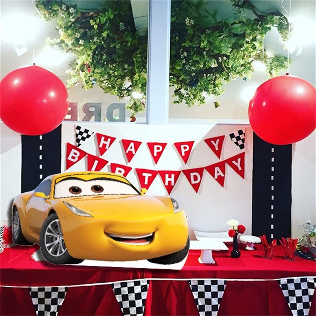 Cars Cruz Ramirez Masa Üstü Ayaklı Pano