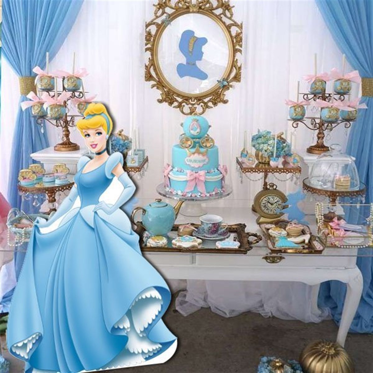 Cinderella Ayaklı Pano 63 x 95 Cm