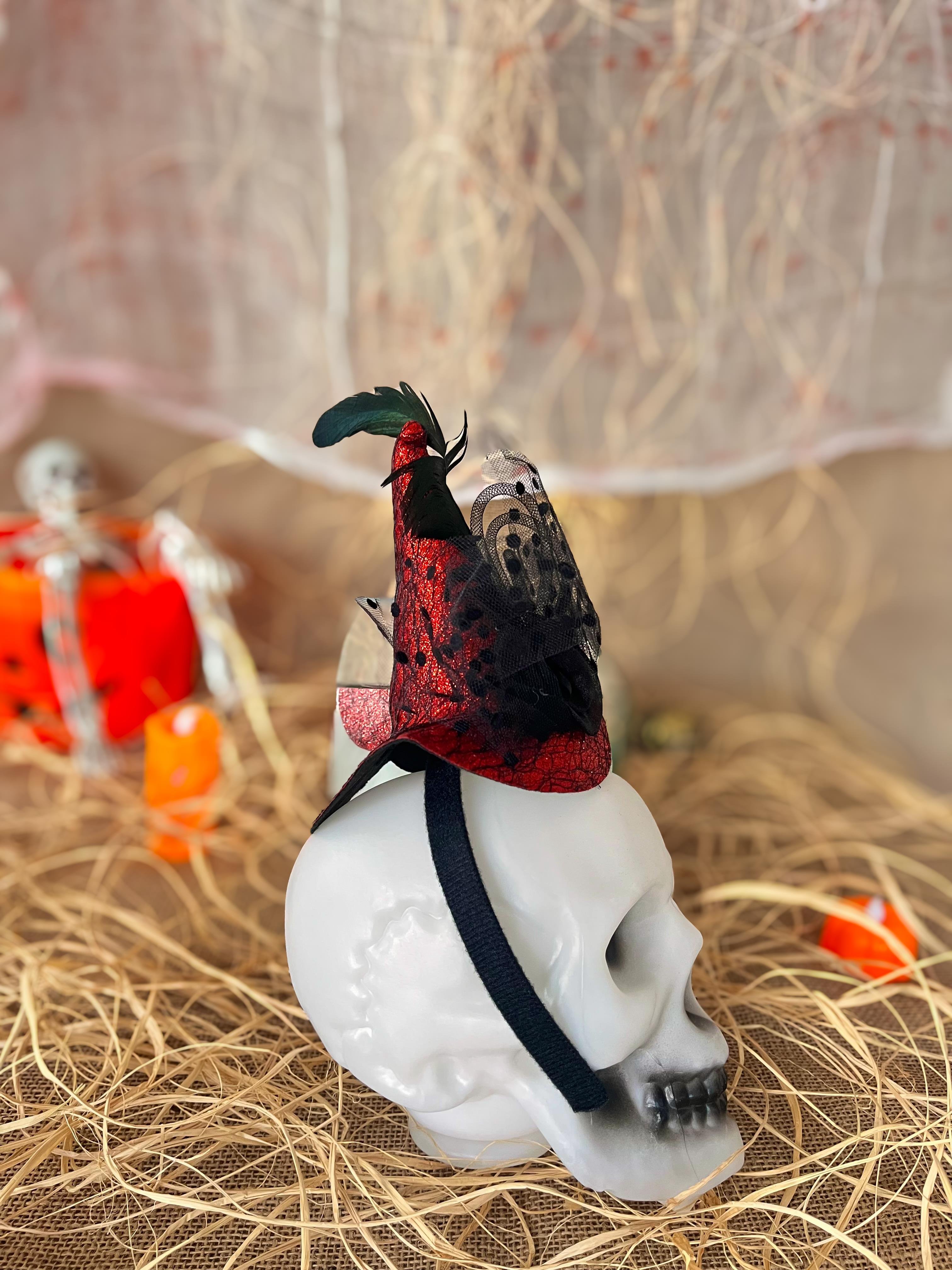 Şapka Taç MaskeKırmızı Simli Cadı Şapkası Taç