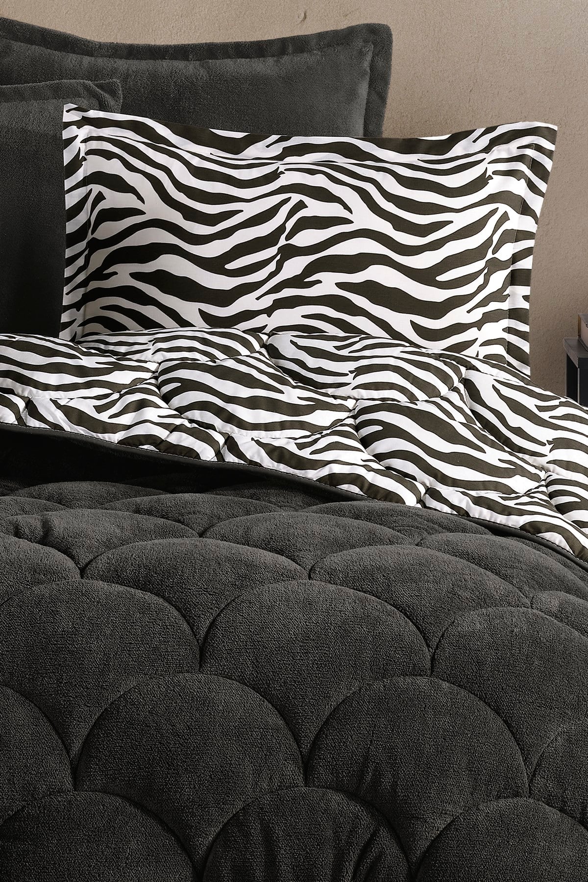 Nordqueen Wellsoft Battal Boy (King Size) Çift Taraflı Uyku Seti 240x200 cm Zebra