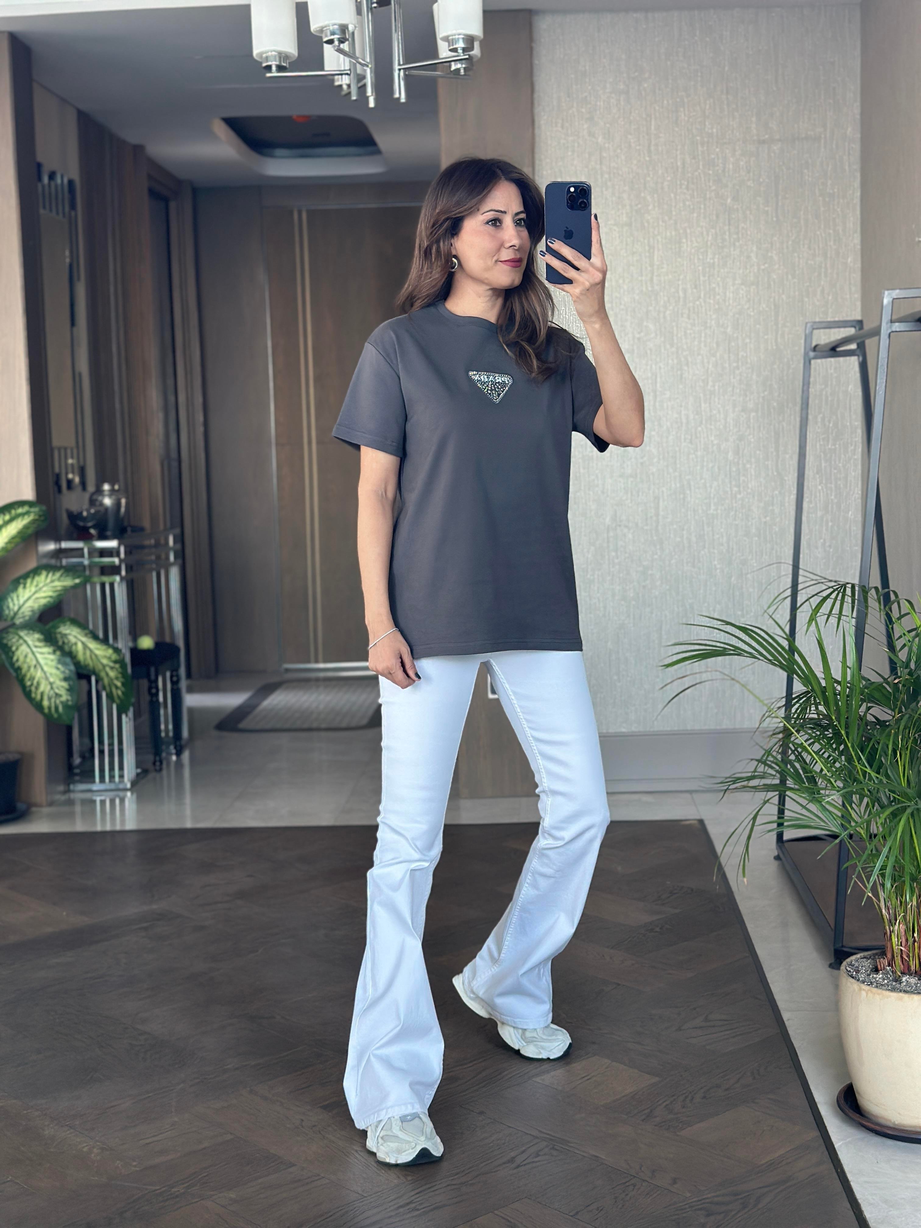 Antrasit Prd Üçgen Logolu Bisiklet Yaka Kadın T-Shirt