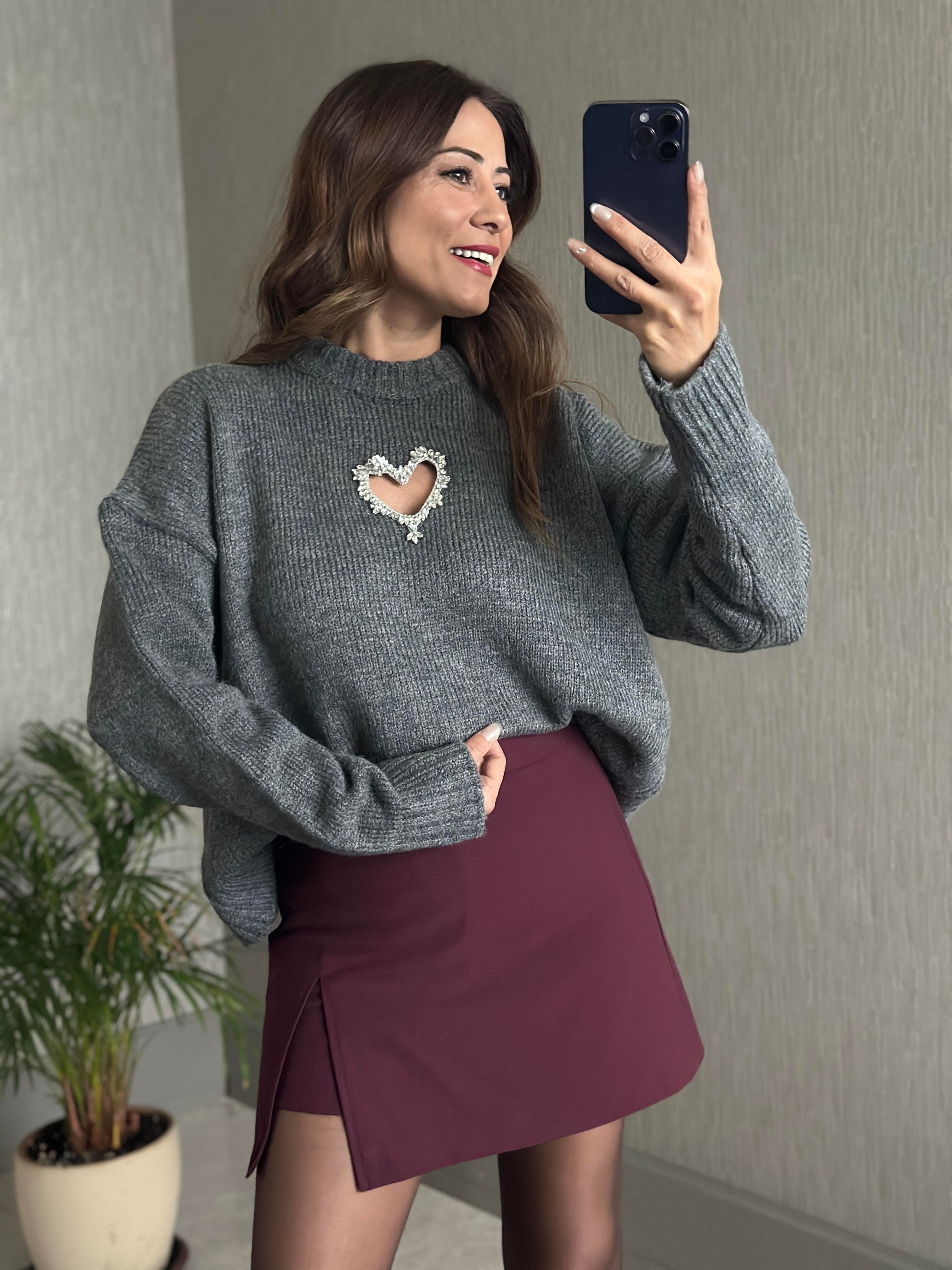 Antrasit Taş Kalp Dekolteli Bisiklet Yaka Kadın Triko Kazak