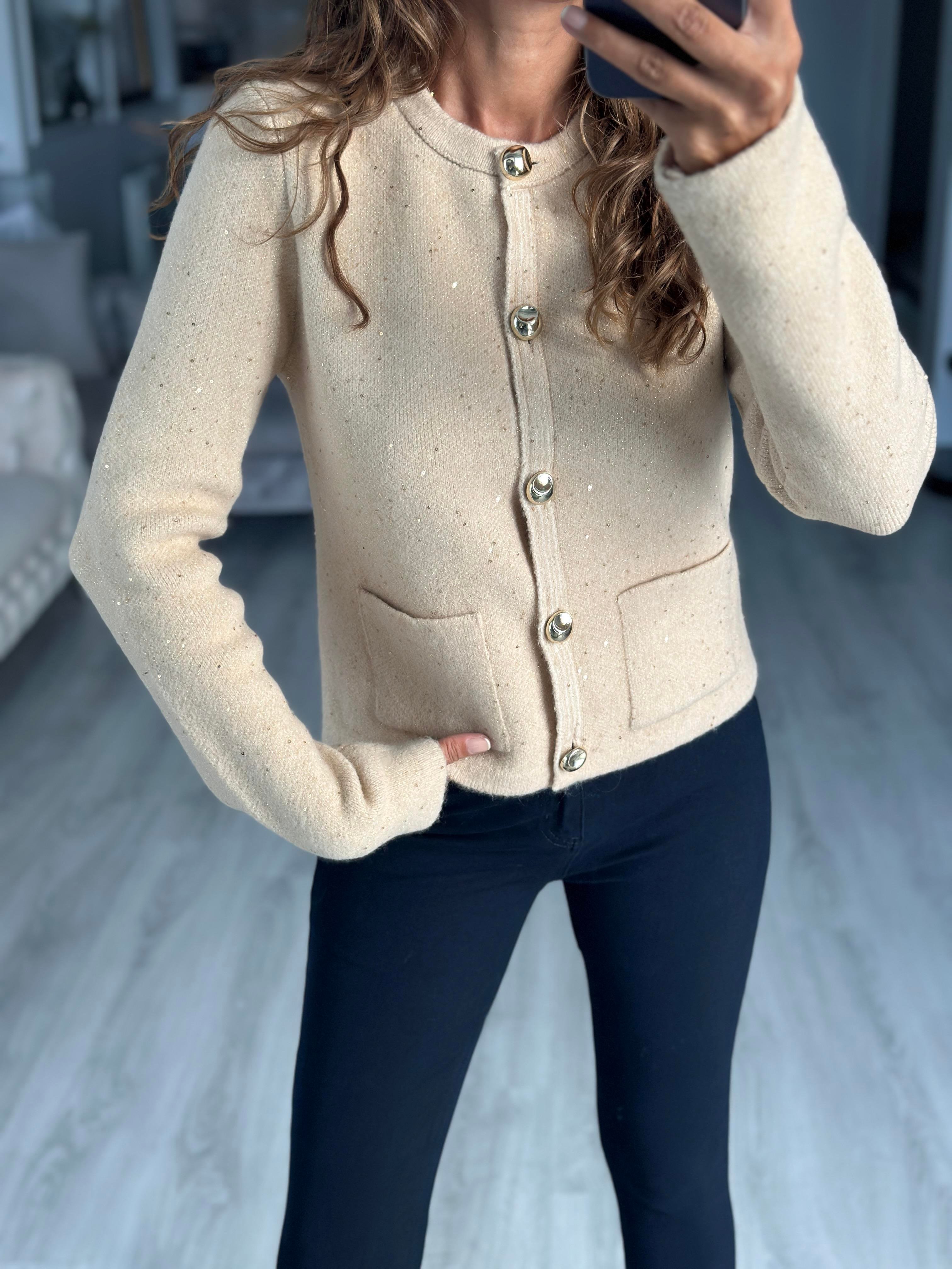 Bej Bisiklet Yaka Düğmeli Pullu Kadın Triko Hırka