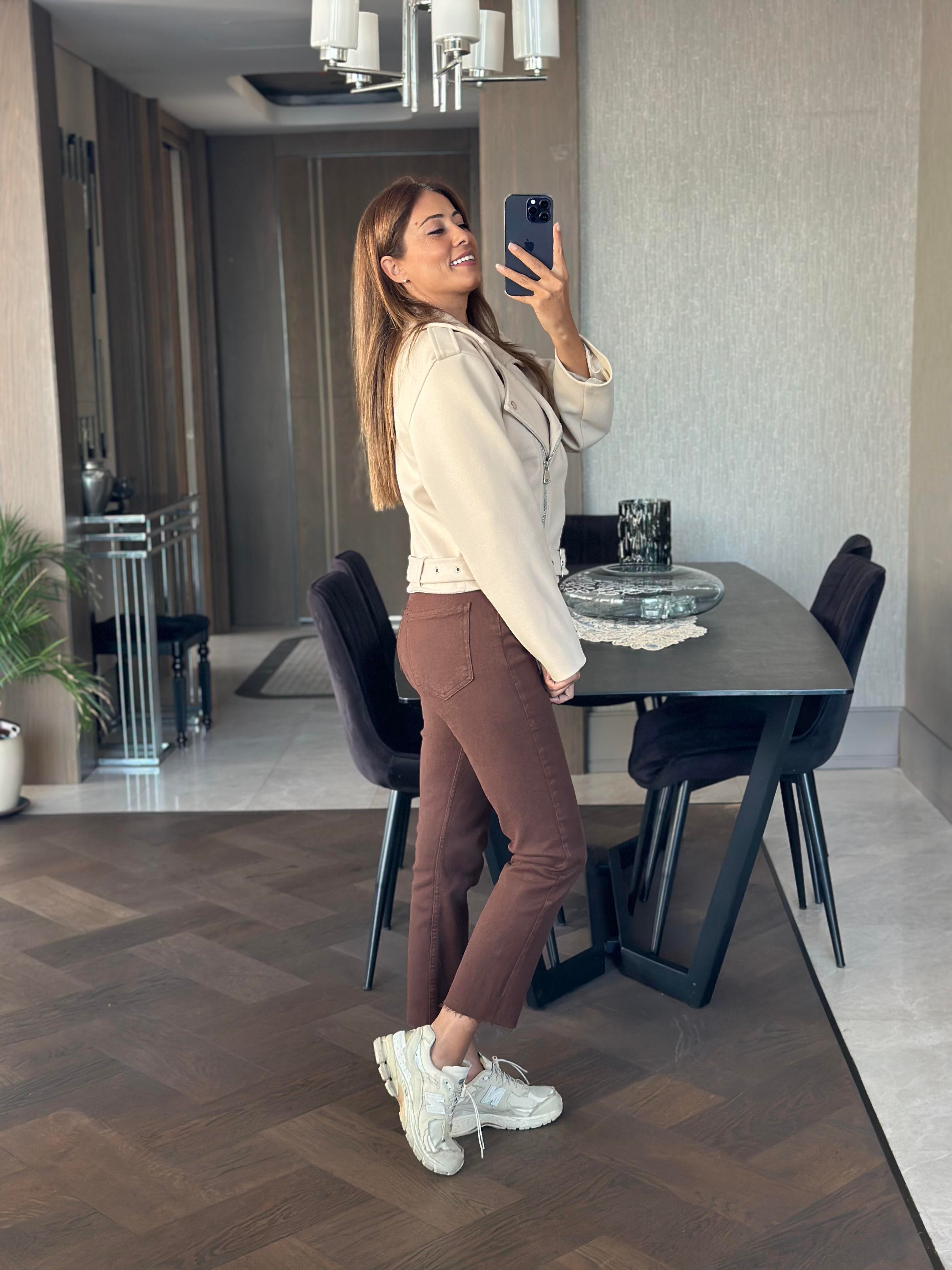 Bej Fermuarlı Motorcu Kısa Kadın Kaşe Ceket