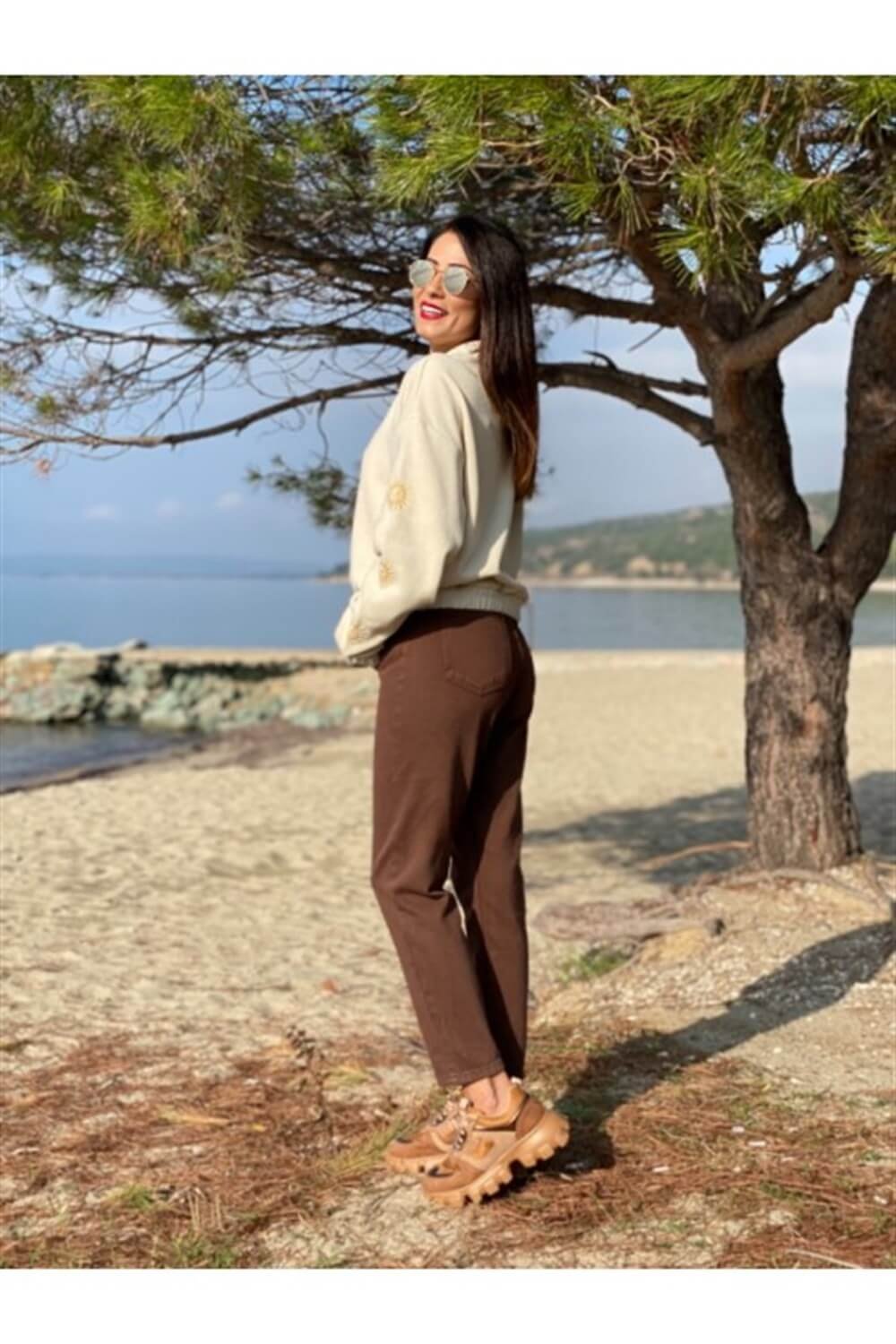 Bej Güneş Nakışlı Sweatshirt 