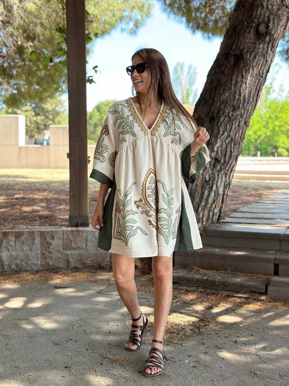 Bej Nakış İşlemeli Marka Model Kadın Elbise