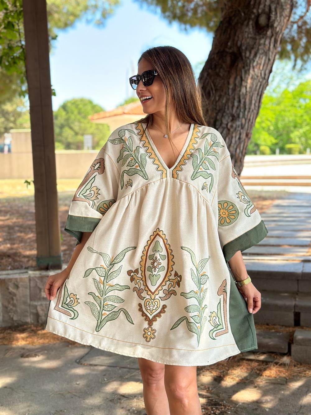 Bej Nakış İşlemeli Marka Model Kadın Elbise