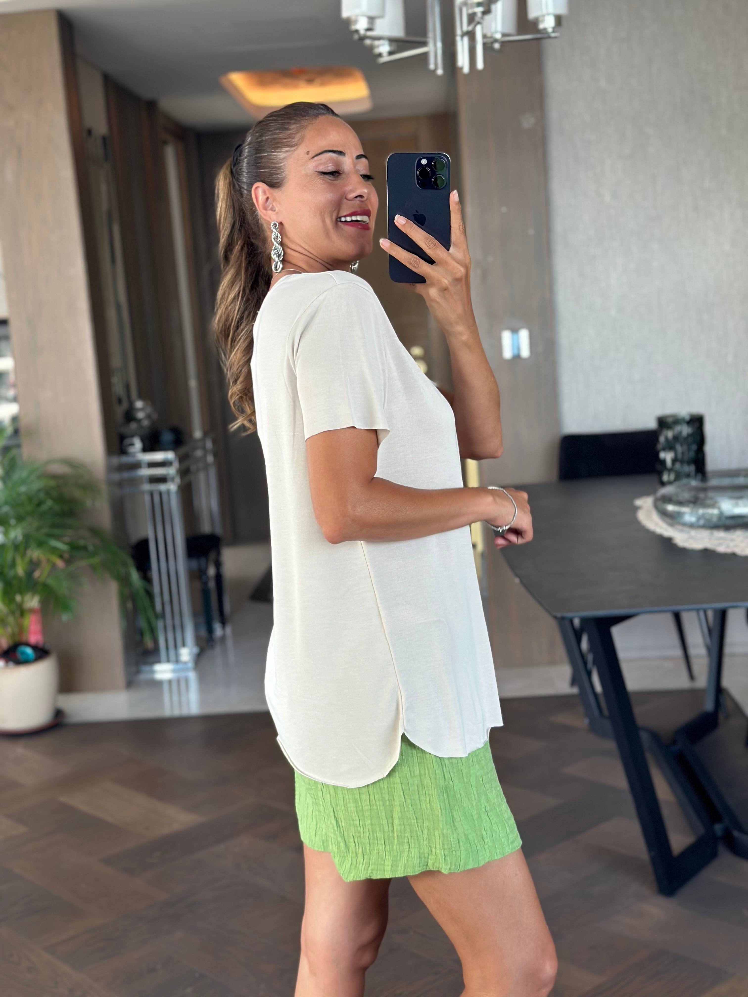 Bej Oysh Bisiklet Yaka Modal Kadın T-Shirt