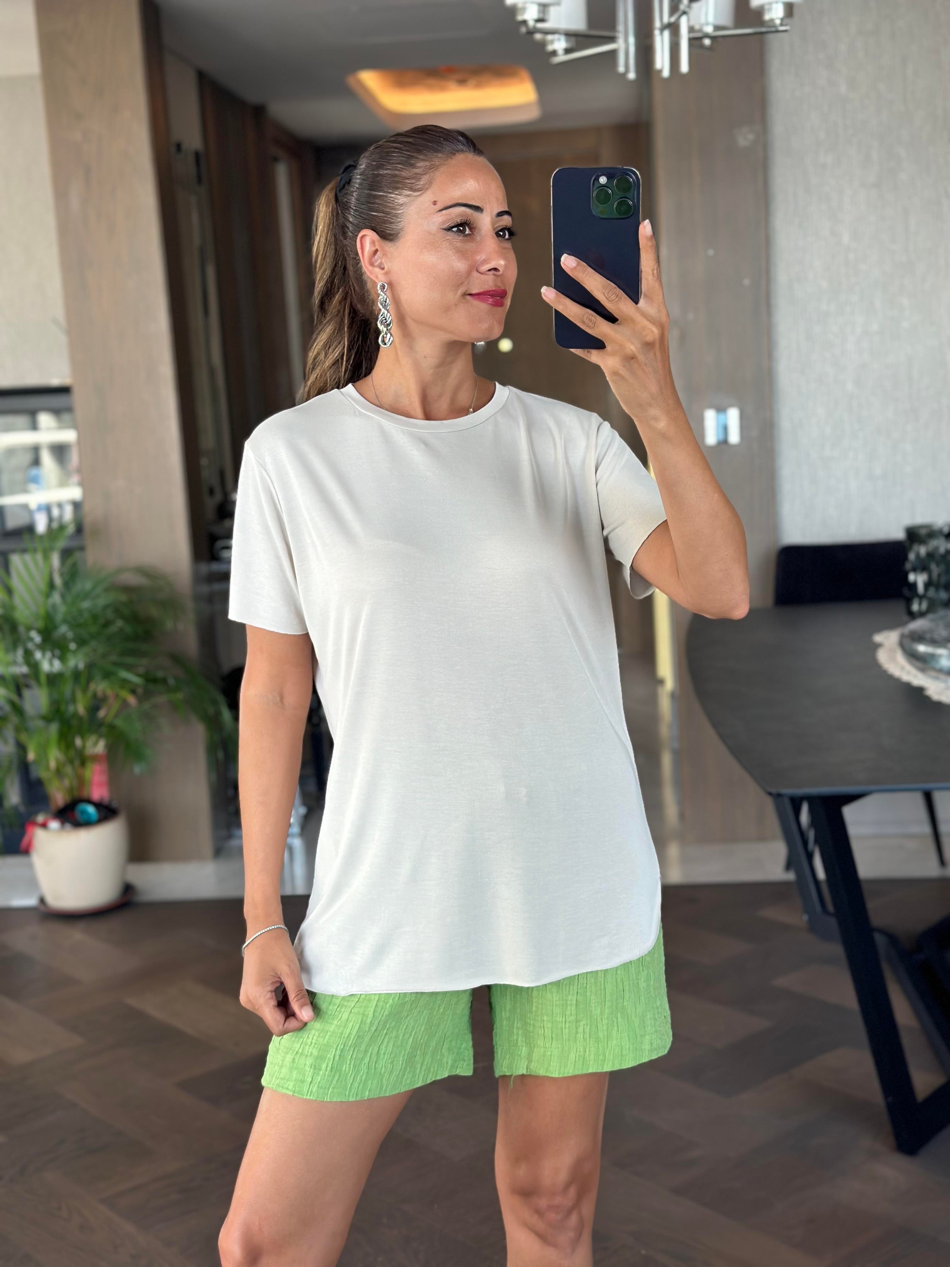 Bej Oysh Bisiklet Yaka Modal Kadın T-Shirt