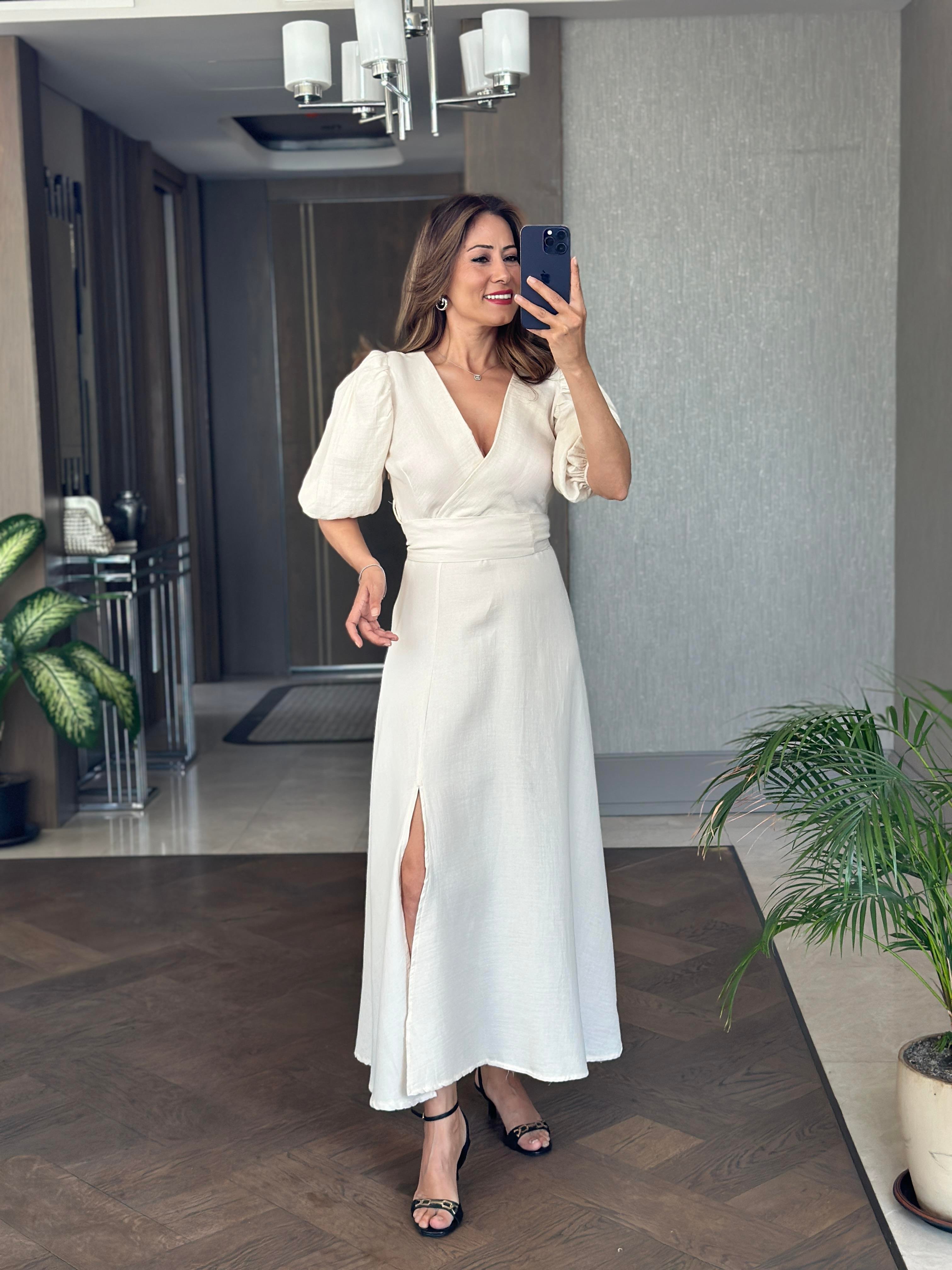 Bej Tek Yırtmaçlı Vatkalı Müslin Kumaş Kadın Maksi Boy Elbise 