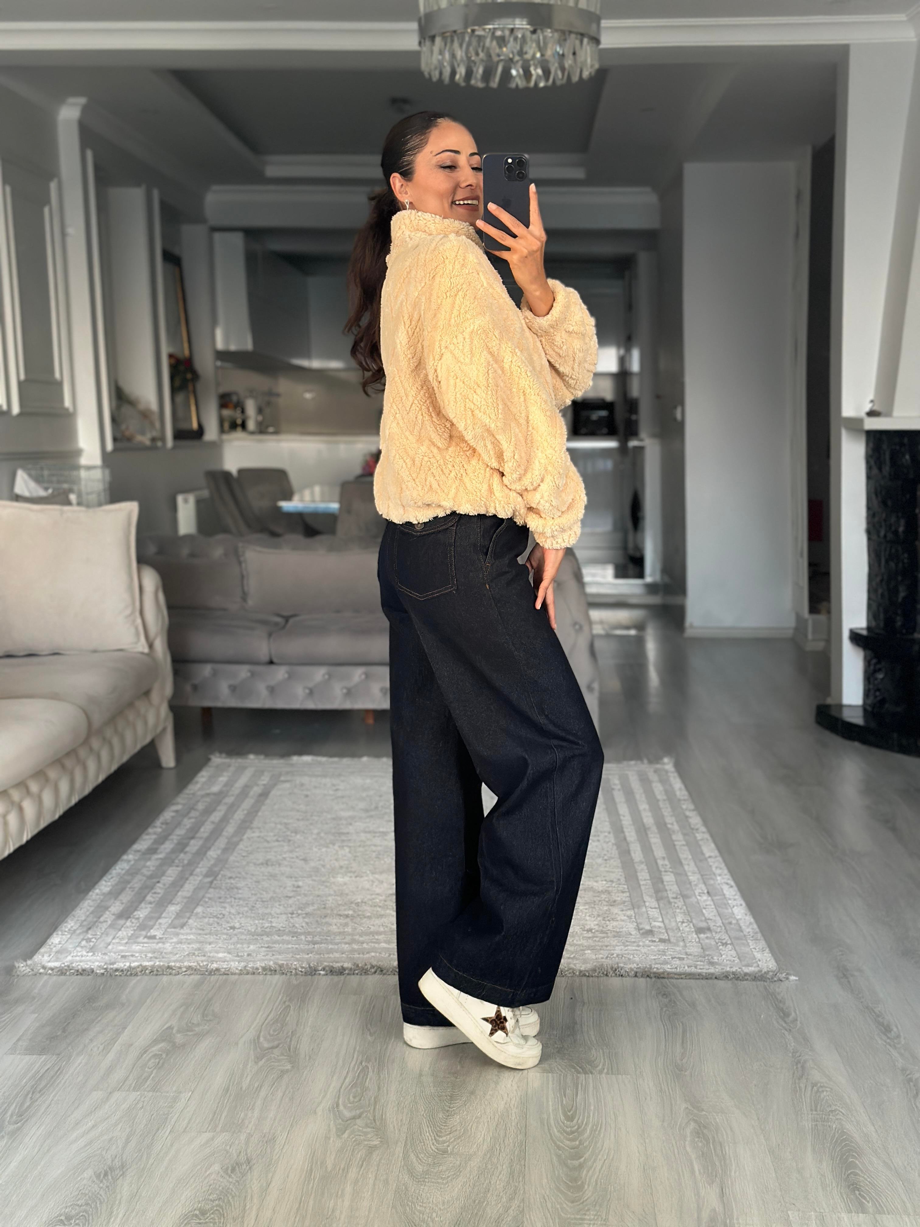 Bej Zikzak Desenli Yarım Fermuarlı  Peluş Kadın Sweatshirt