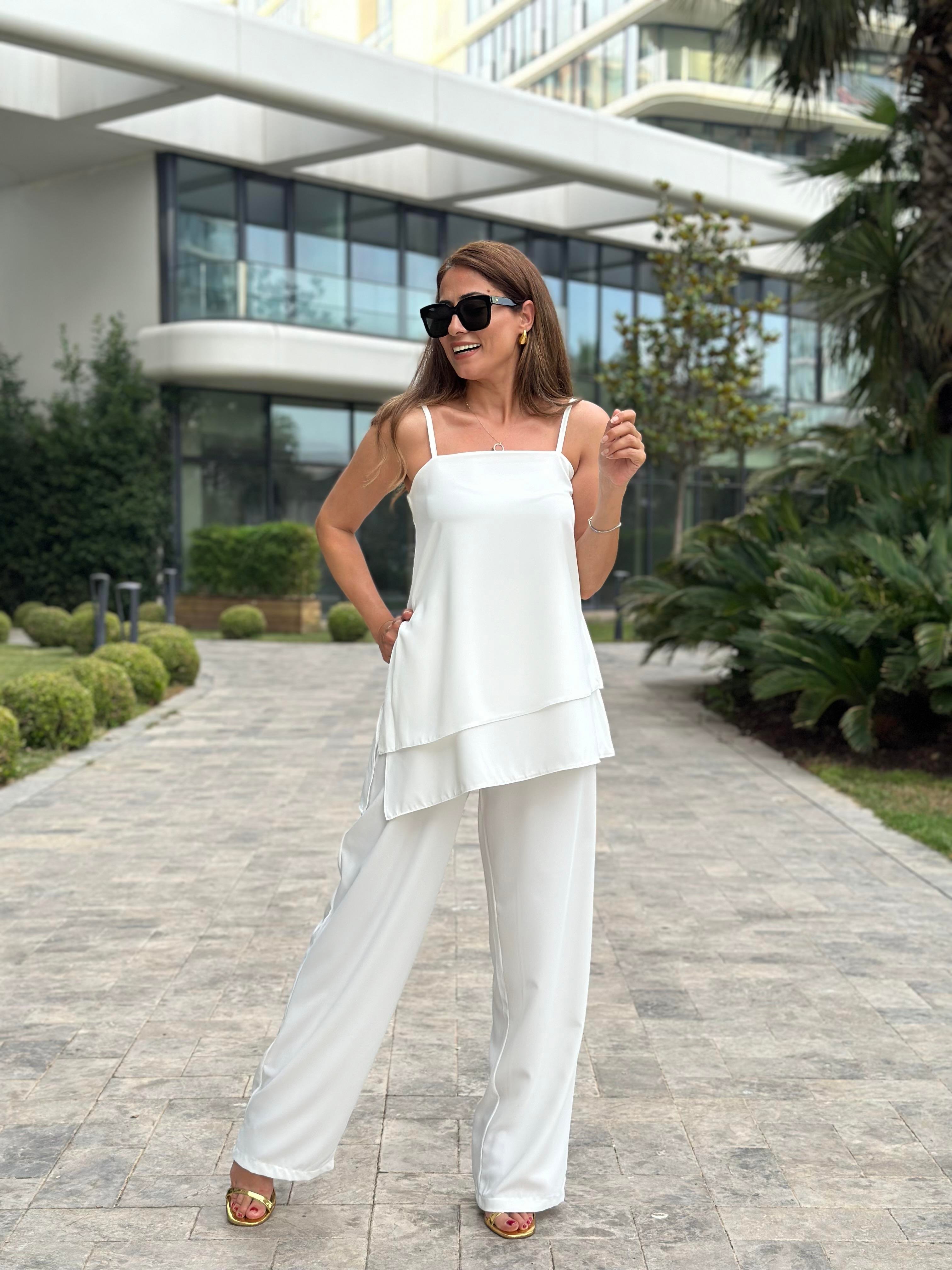Beyaz Ayarlanabilir Askılı Çift Katlı Bluz Pantolon İkili Kadın Takım