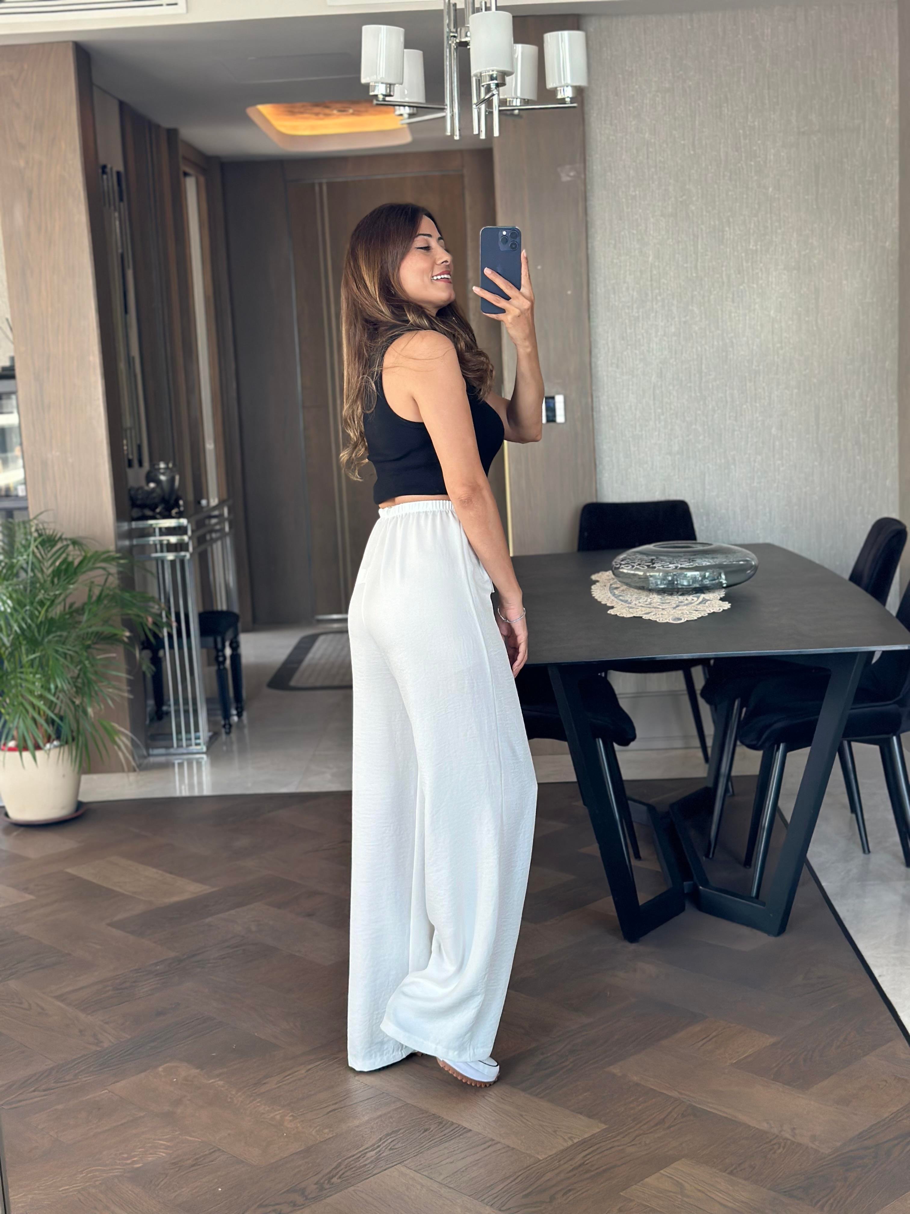 Beyaz Beli Bağcık Detay Lastikli Bol Paça Aerobin Kadın Pantolon