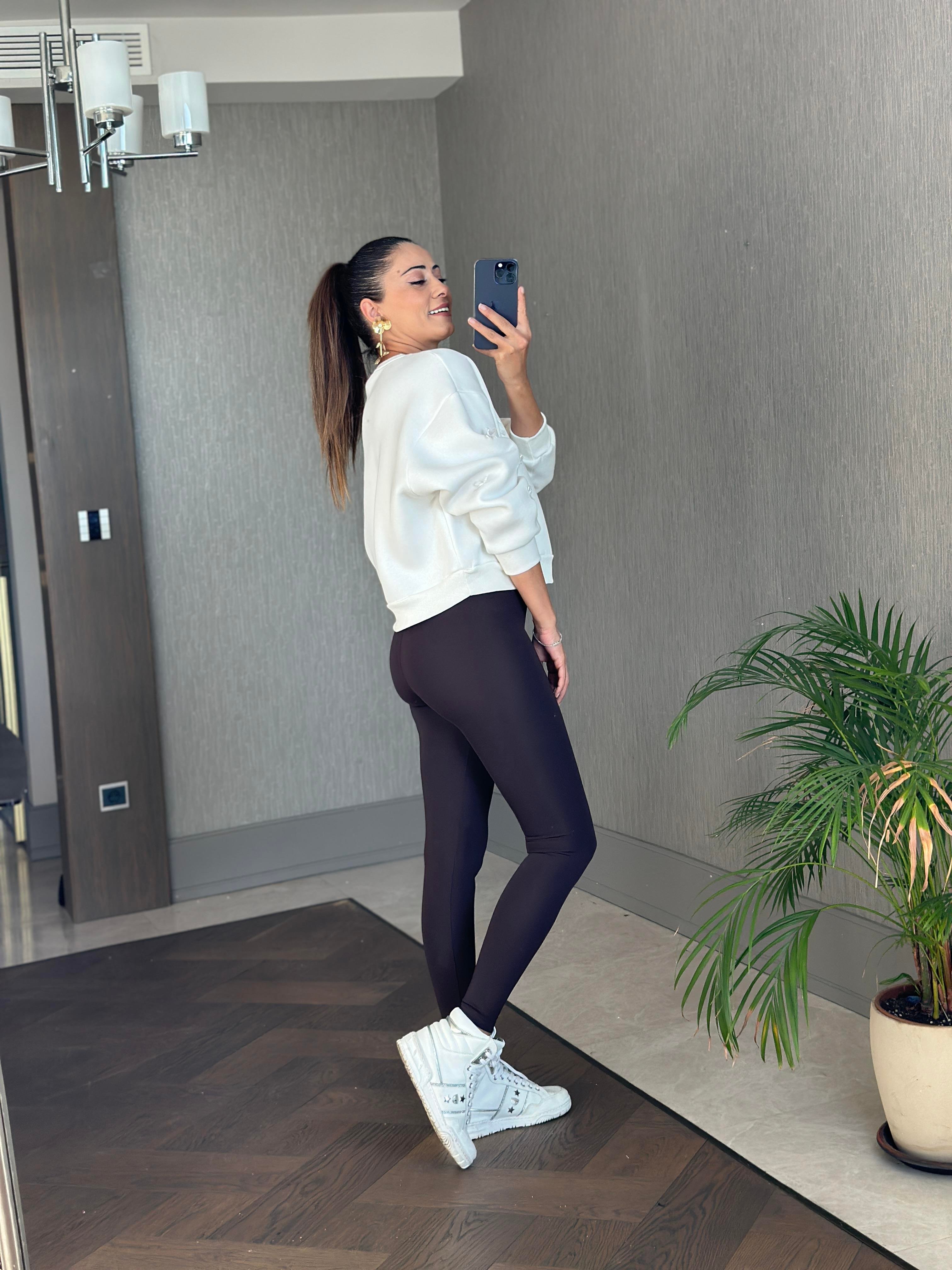 Beyaz Bisiklet Yaka Kurdele Detaylı Şardonlu Kadın Sweatshirt