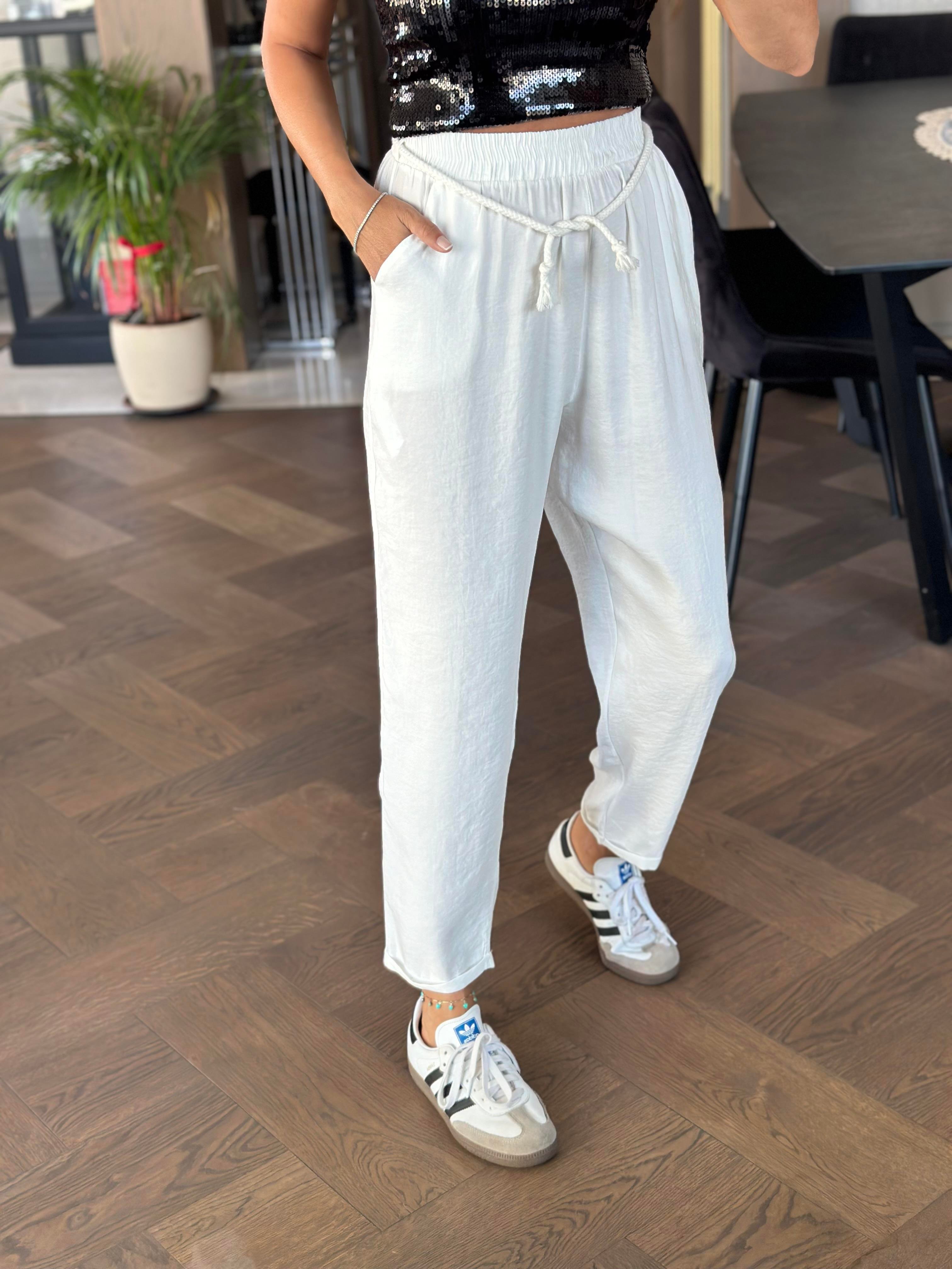 Beyaz Duble Paça Örgü Kemerli Tnsel Kadın Pantolon