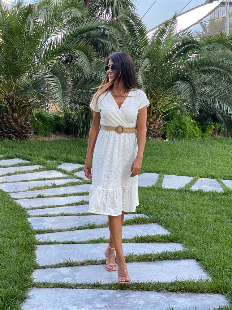 Beyaz Hasır Kemerli Anvelop Örme Brode Kadın Elbise