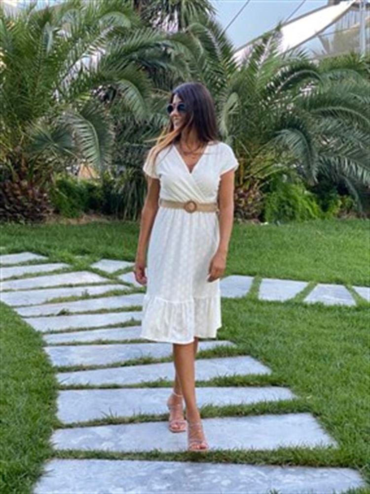 Beyaz Hasır Kemerli Örme Brode Kadın Elbise