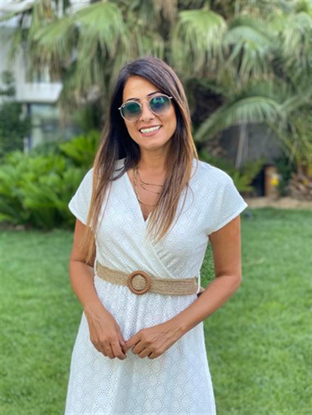 Beyaz Hasır Kemerli Örme Brode Kadın Elbise